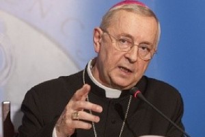 Przewodniczący KEP o neutralności w szkołach